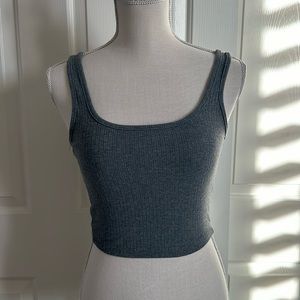 Gray ribbed tank
